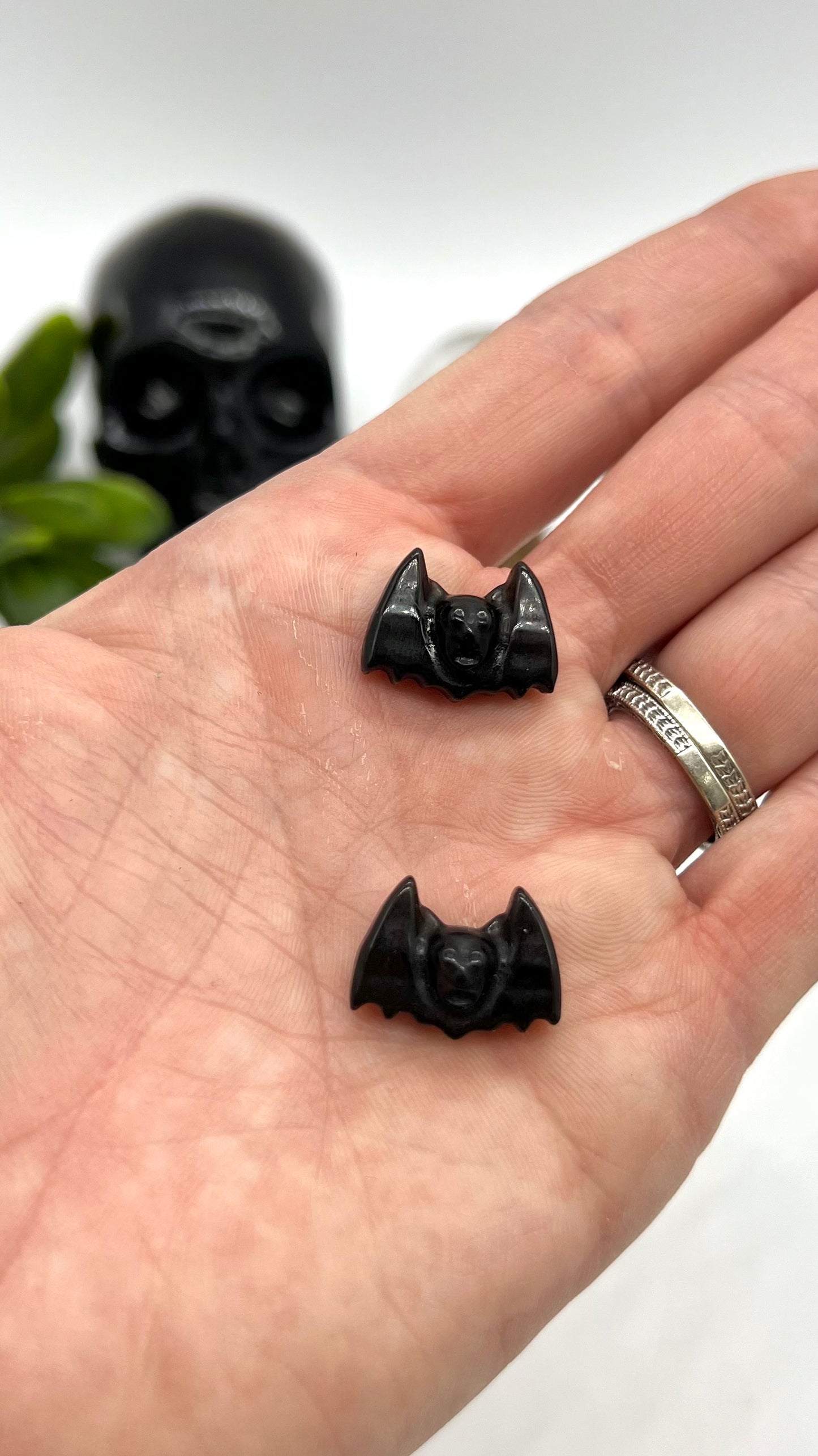 Mini Obsidian Bat Carving