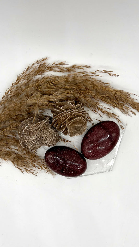 Strawberry Quartz Premium Palm Stone