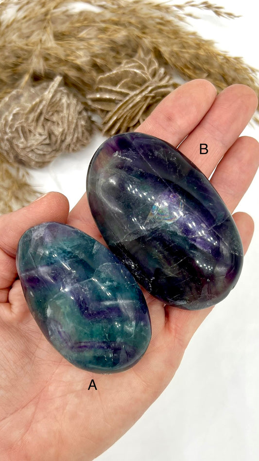 Fluorite Premium Palm Stone