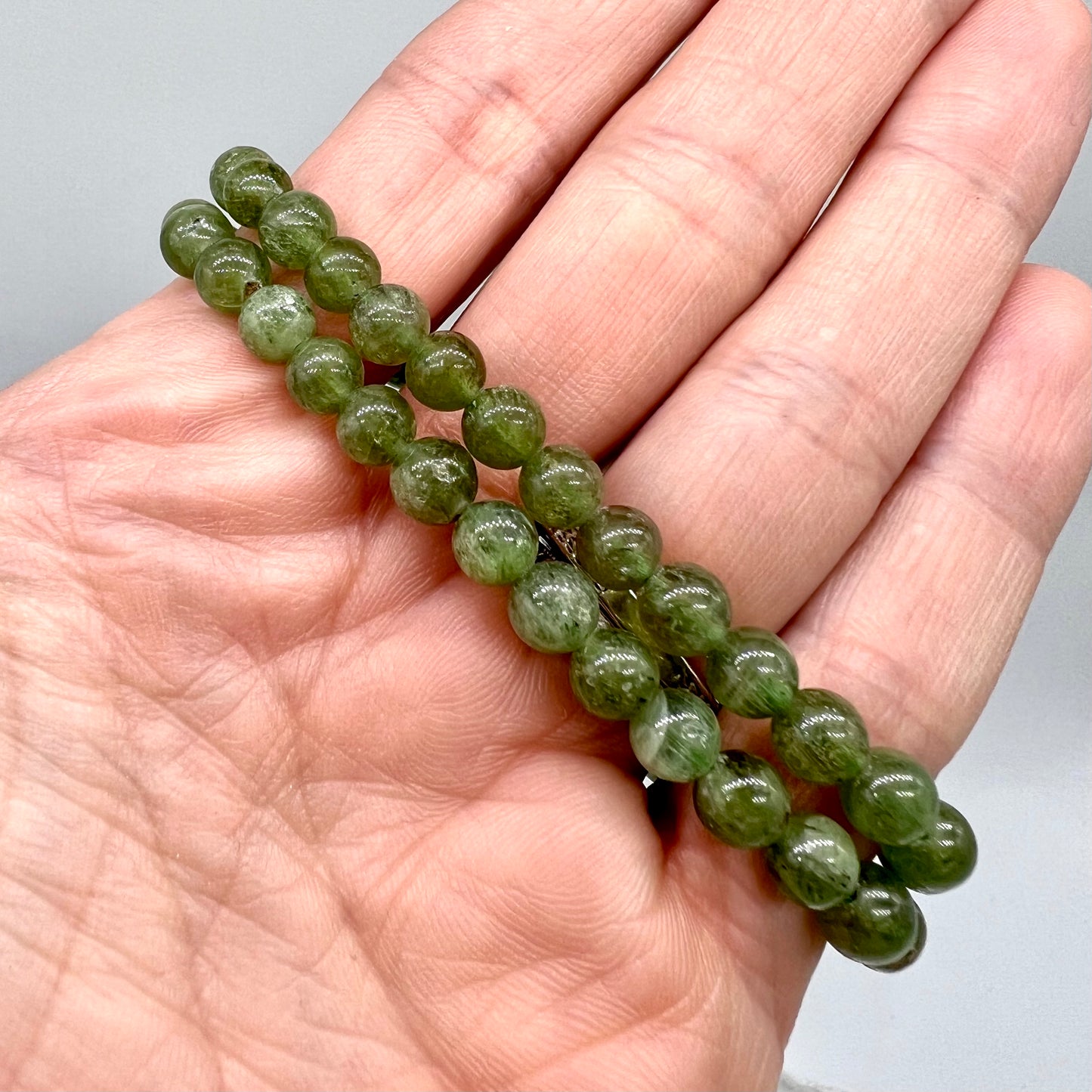 Green Apatite Bracelet - Calm, Soothing, Stress Relief, Communication, Suppress Hunger