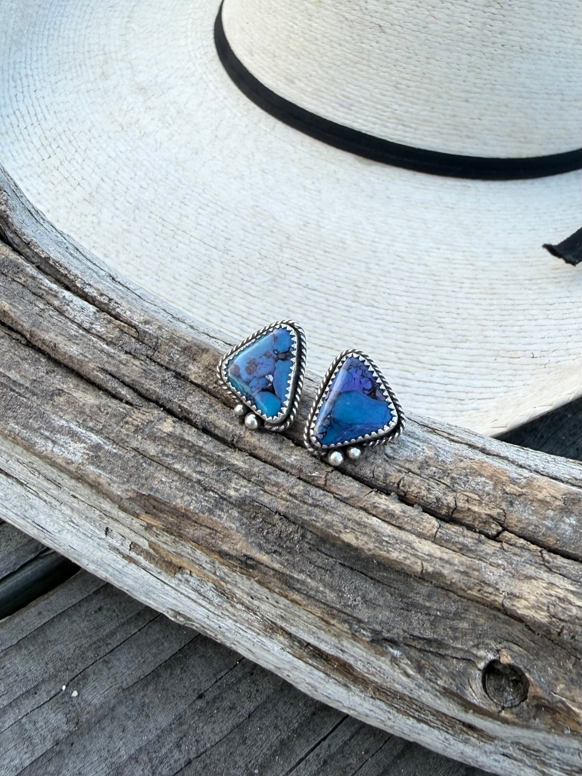 Mojave Dahlia turquoise stud earrings in sterling silver with vibrant multicolor stones