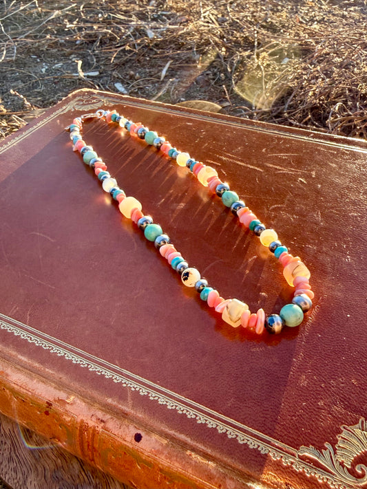 Montana Agate, Kingman Turquoise, Variscite & Pink Conch Beaded Necklace | Montana Collection