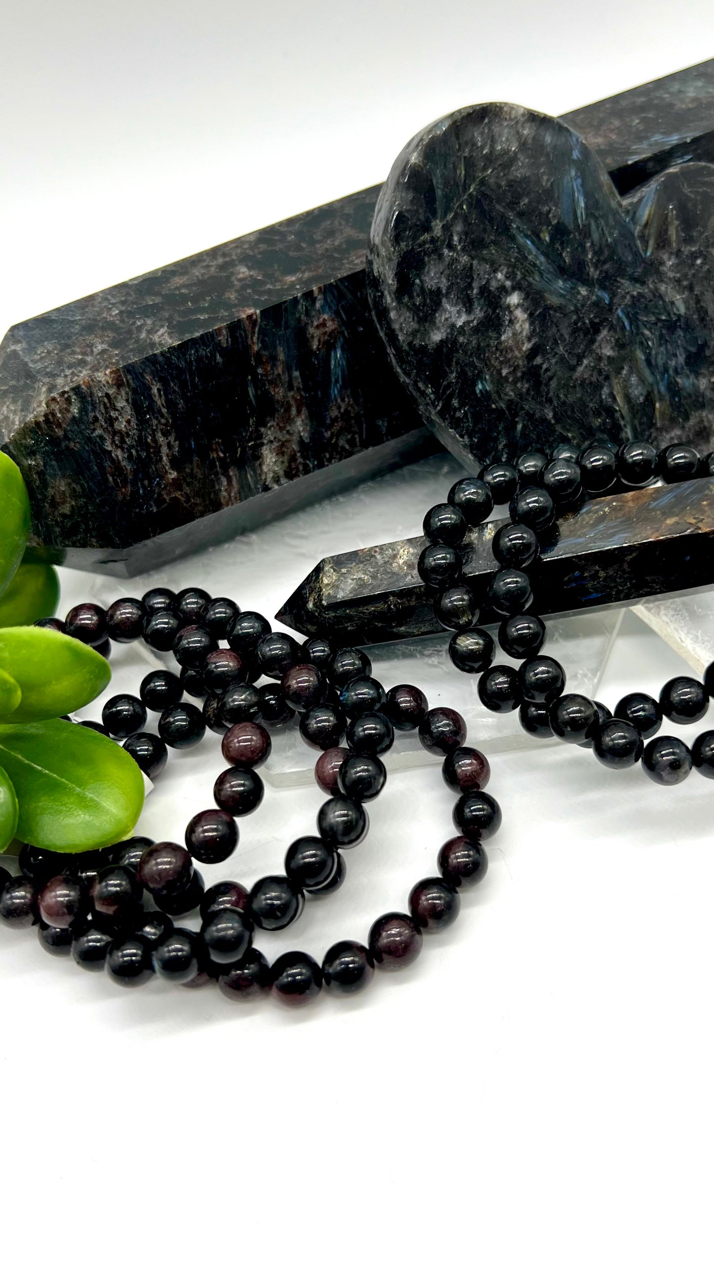 Astrophyllite Garnet Bracelet - Strength, Confidence, Positivity, Focus, Grounding, Protection