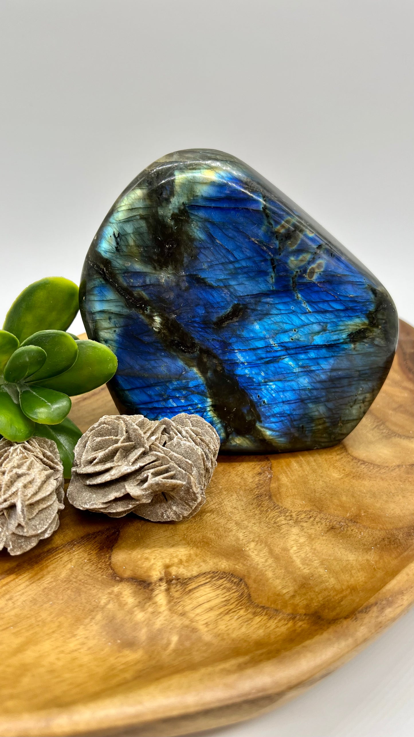 Labradorite Free Form