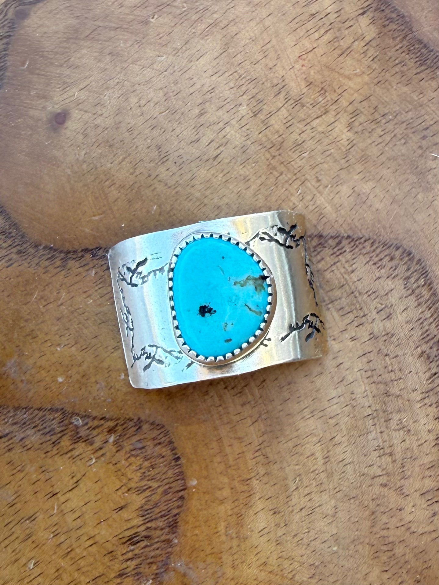 Kingman Turquoise Ear Mountain Sterling Silver Braid Cover | Montana Collection