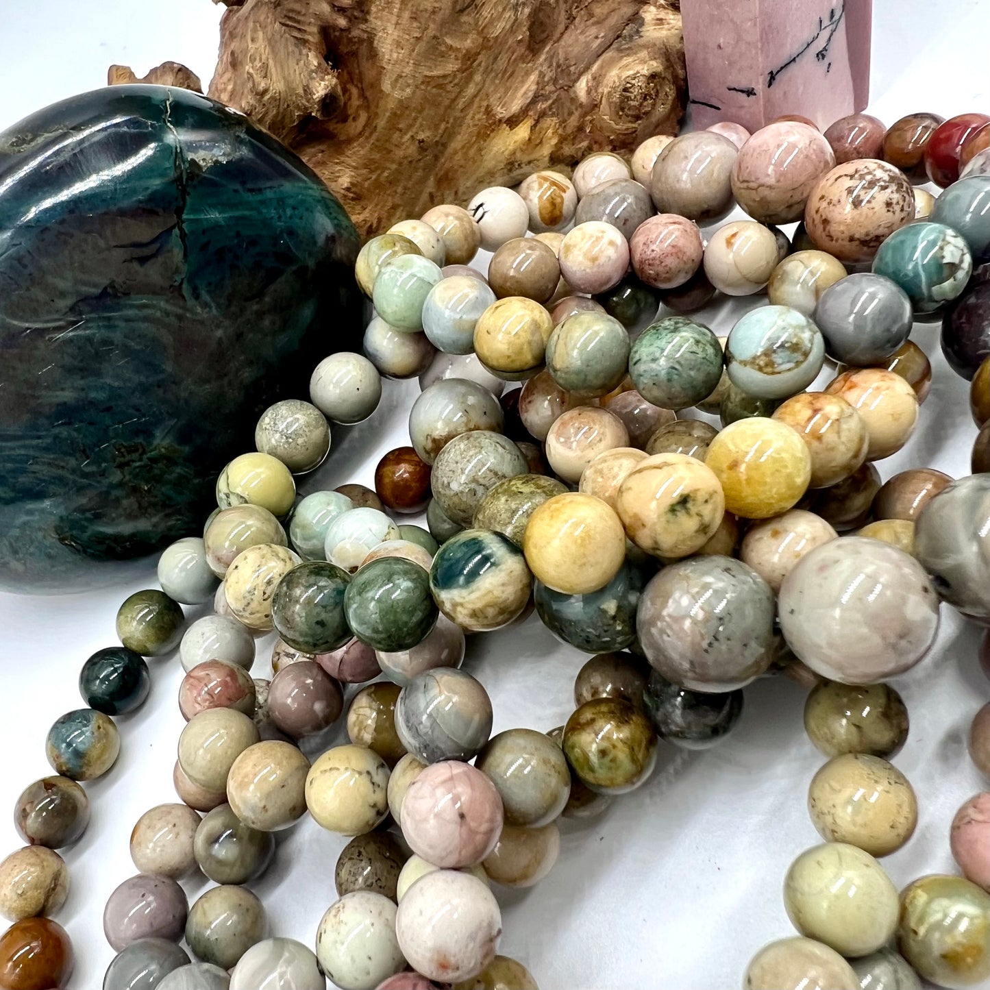 Alashan Agate Bracelet - Stamina, Harmony, Cleansing, Calming