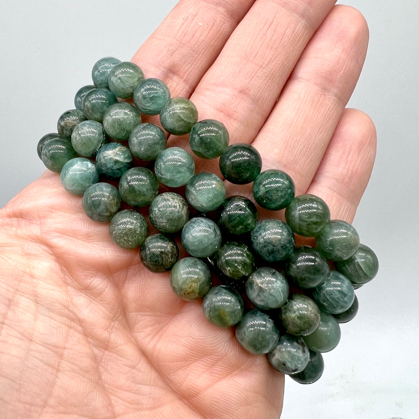Green Apatite Bracelet - Calm, Soothing, Stress Relief, Communication, Suppress Hunger