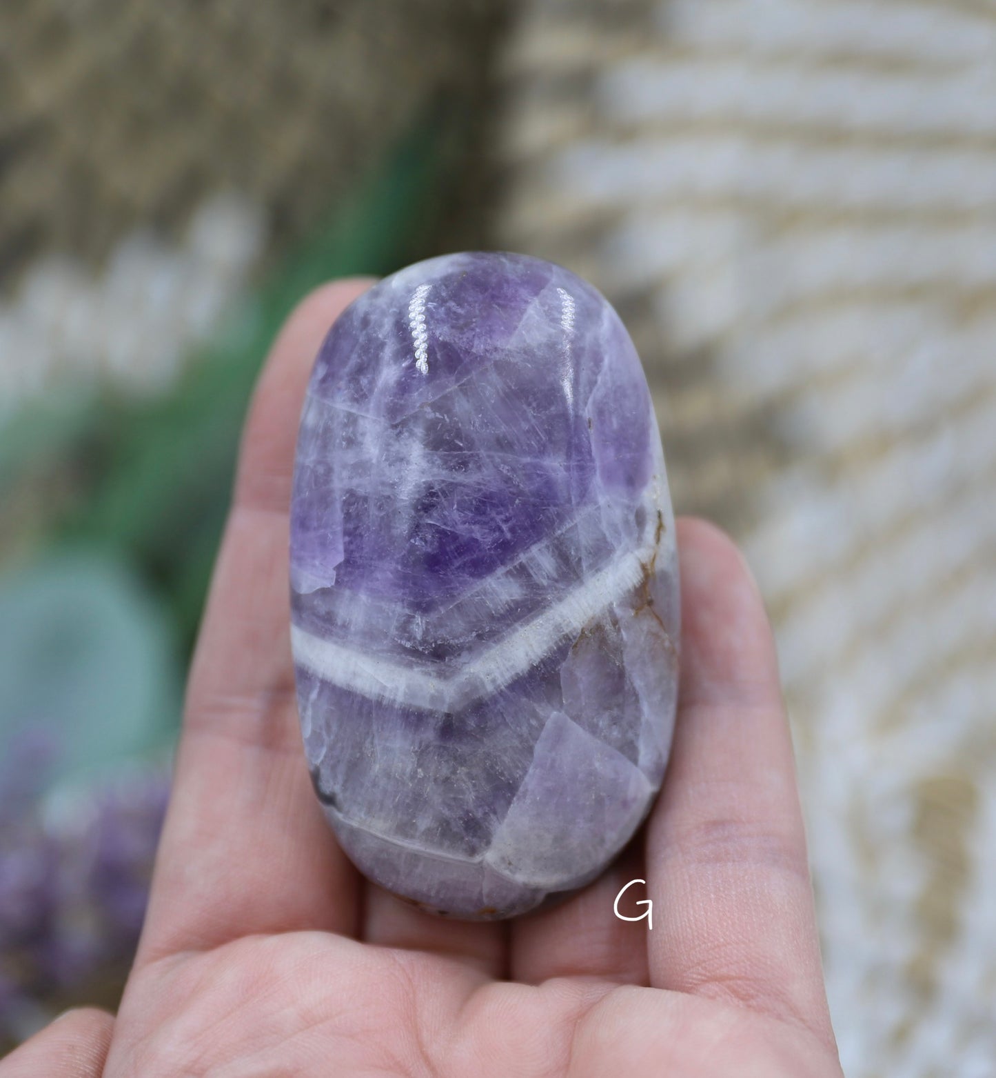 Dream Amethyst Palm Stone