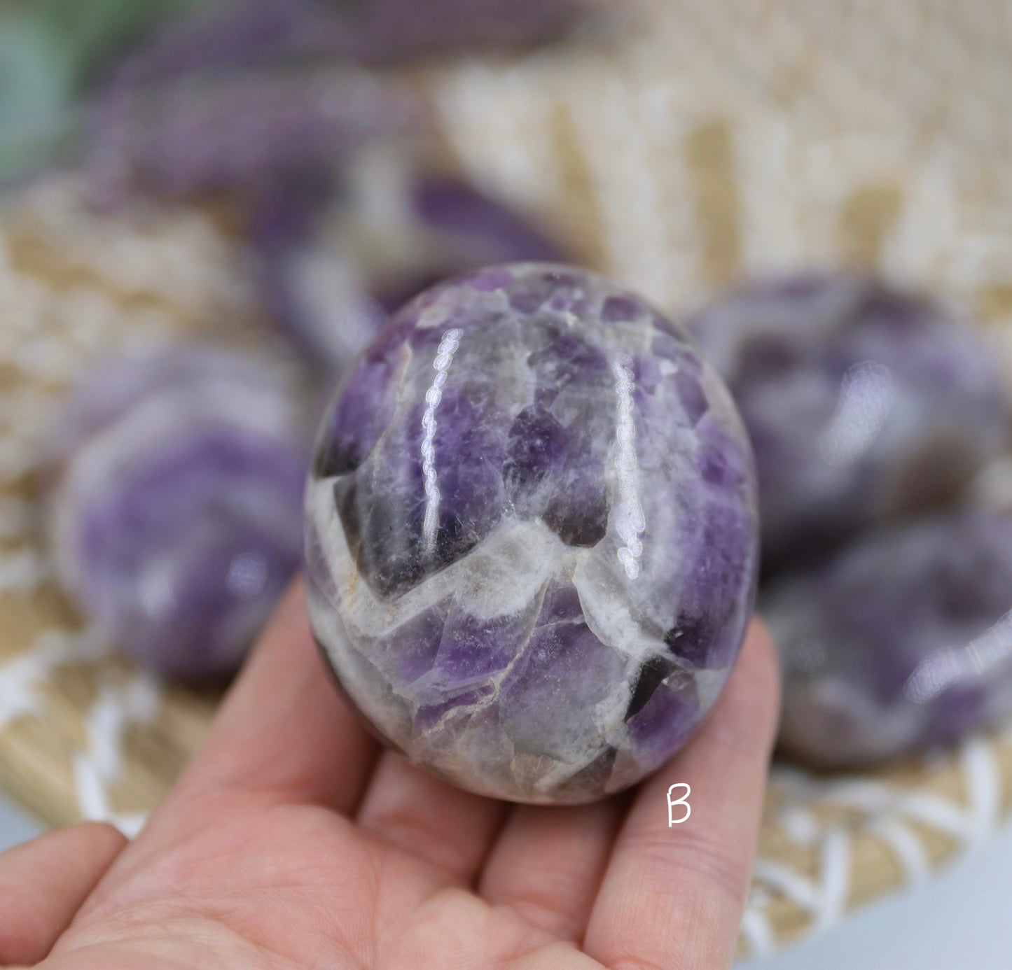 Dream Amethyst Palm Stone