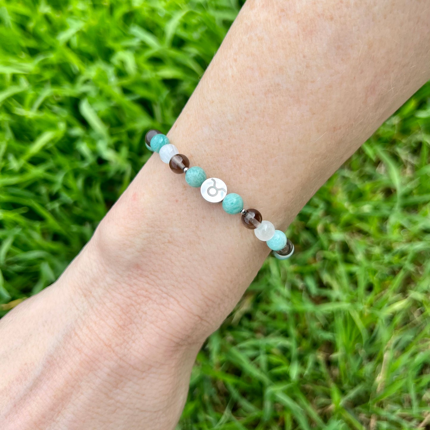Taurus Zodiac Bracelet - Communication, Well-Being, Detox Negativity, Grounding, Positivity, Calm, Clarity