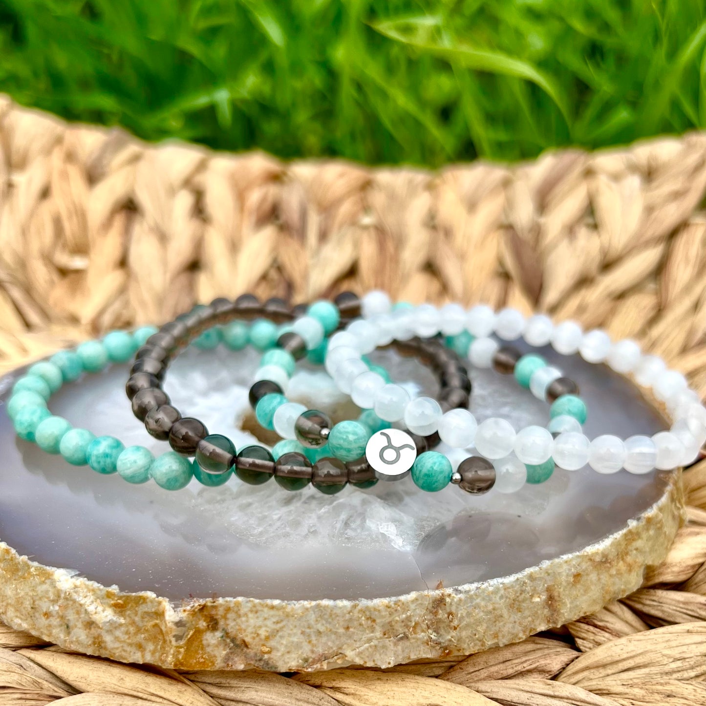 Taurus Zodiac Bracelet - Communication, Well-Being, Detox Negativity, Grounding, Positivity, Calm, Clarity