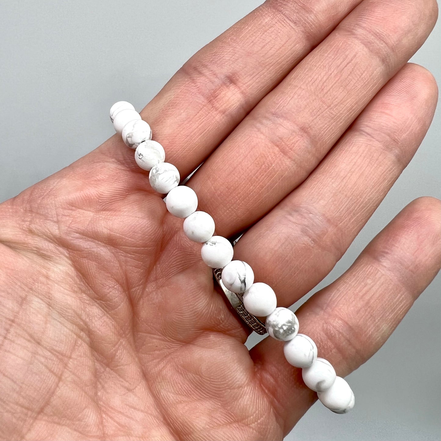 Howlite Bracelet - Calm, Patience, Confidence, Balance, Truth, Stress Relief
